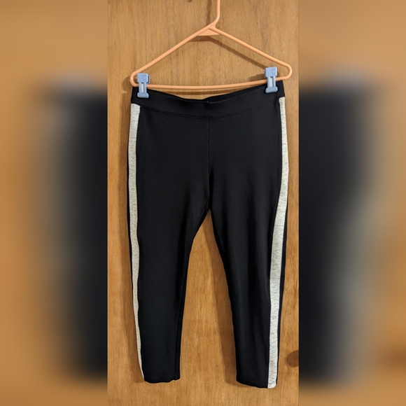💥 5 for 25 💥 Calvin Klein performance cropped leggings size XL - Picture 1 of 6